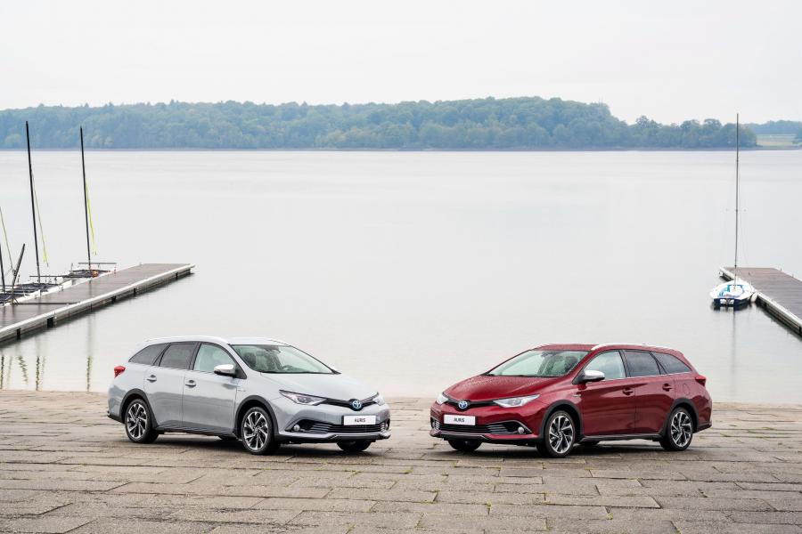  Toyota Auris Tourings Sports Freestyle 2017 года  (WW) (фото 18 из 19)